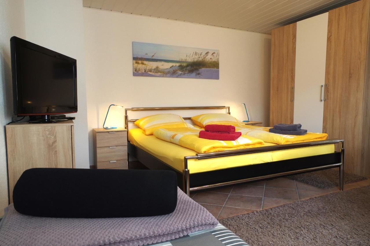 Gaestehaus Gaens - Ferienzimmer Schirgiswalde-Kirschau Екстериор снимка